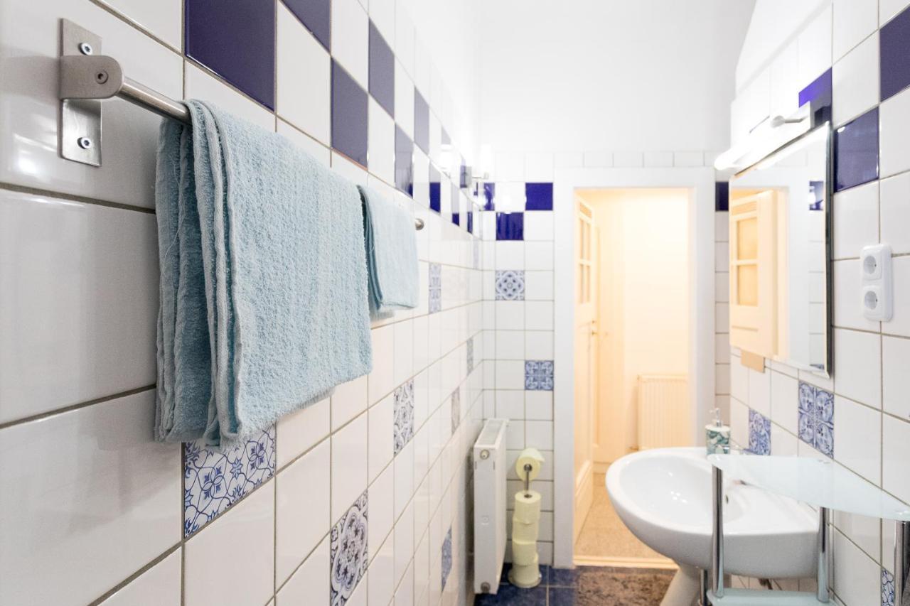 French Balcony - 45M² - Szeneviertel Leilighet Wien Eksteriør bilde