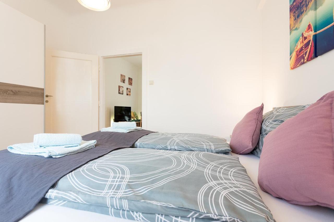 French Balcony - 45M² - Szeneviertel Leilighet Wien Eksteriør bilde